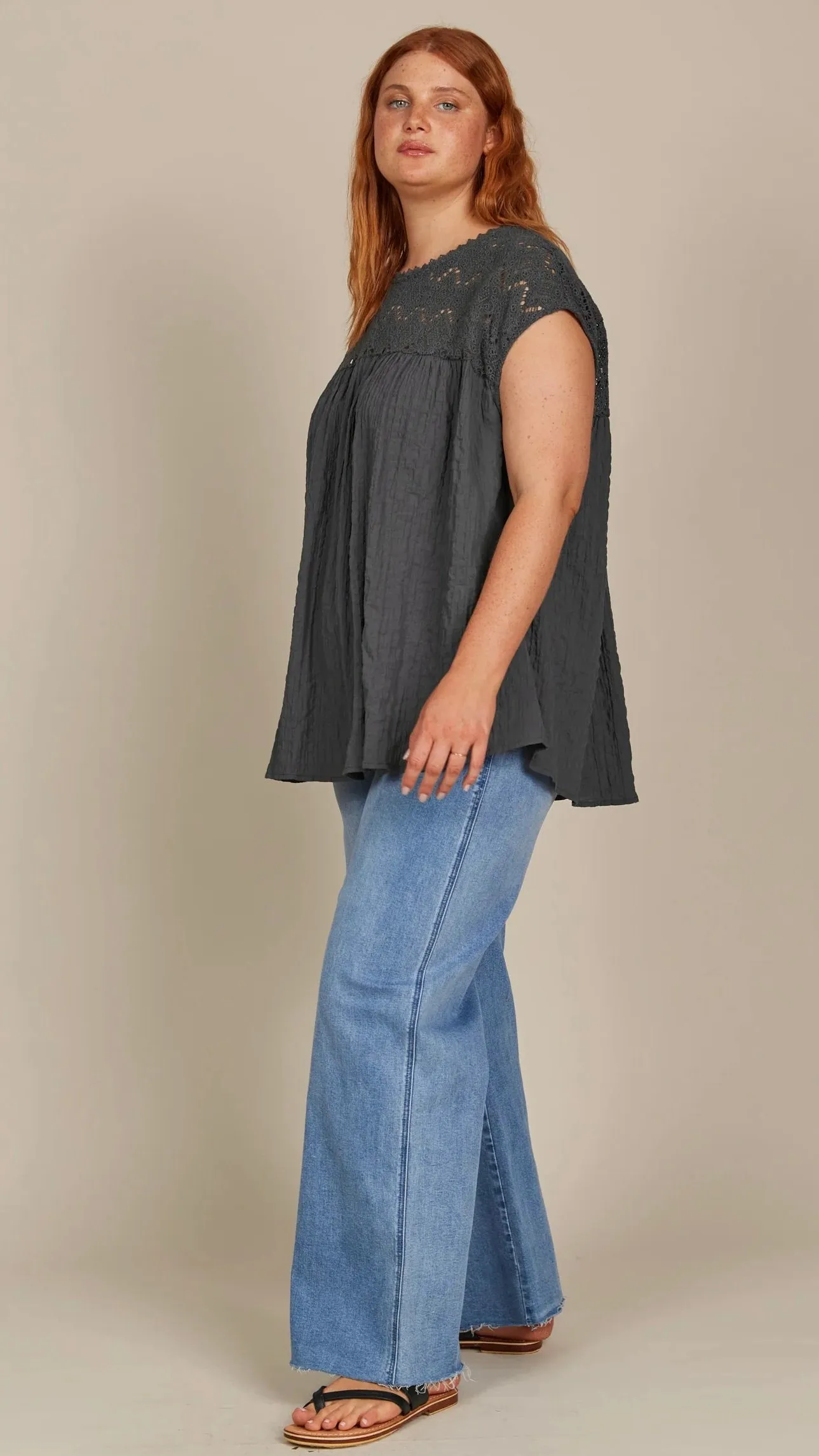 Fleur Relaxed Top Graphite