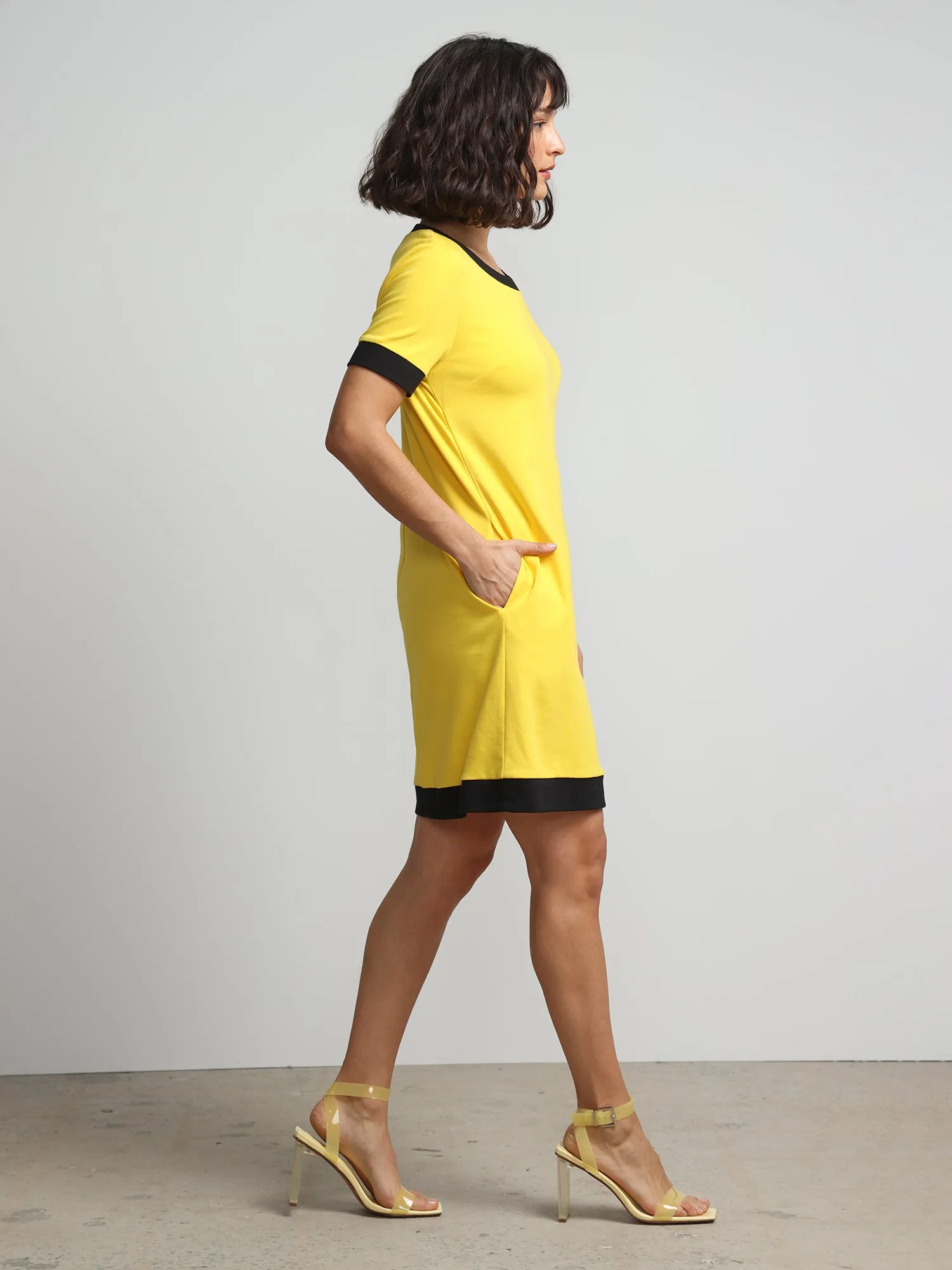 Petite Colorblock-Trim T-Shirt Shift Dress - City Knits