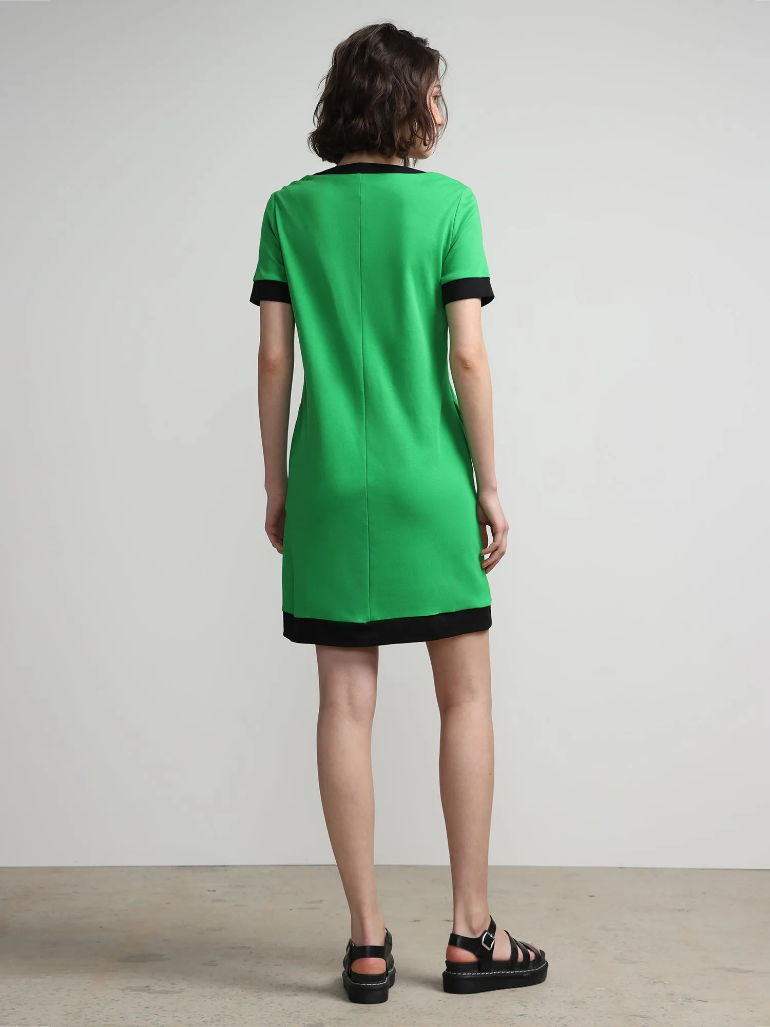 Petite Colorblock-Trim T-Shirt Shift Dress - City Knits