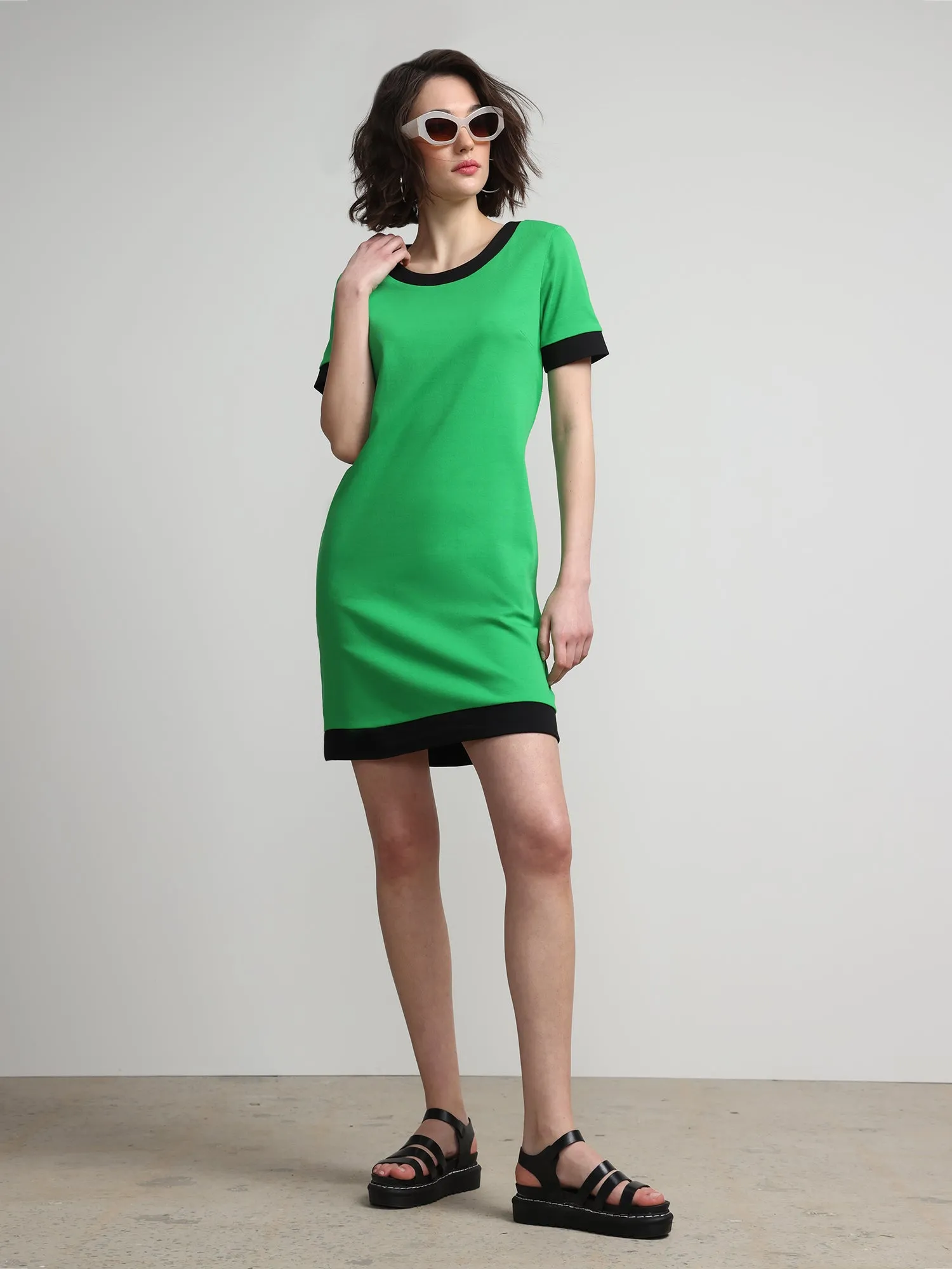 Petite Colorblock-Trim T-Shirt Shift Dress - City Knits