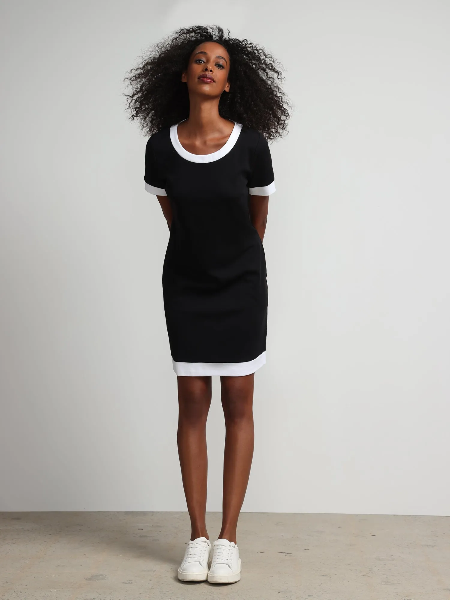 Petite Colorblock-Trim T-Shirt Shift Dress - City Knits