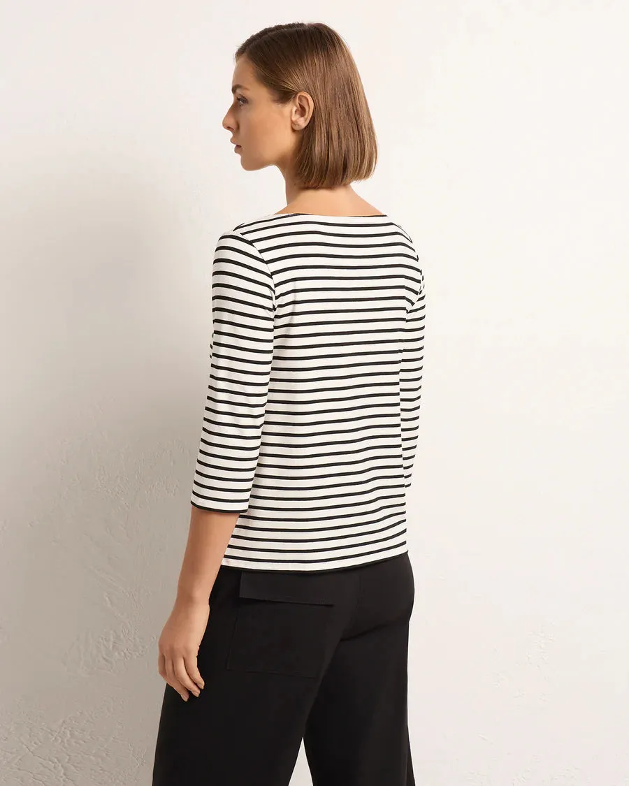 RELAXED BOAT NECK- MILK/BLACK