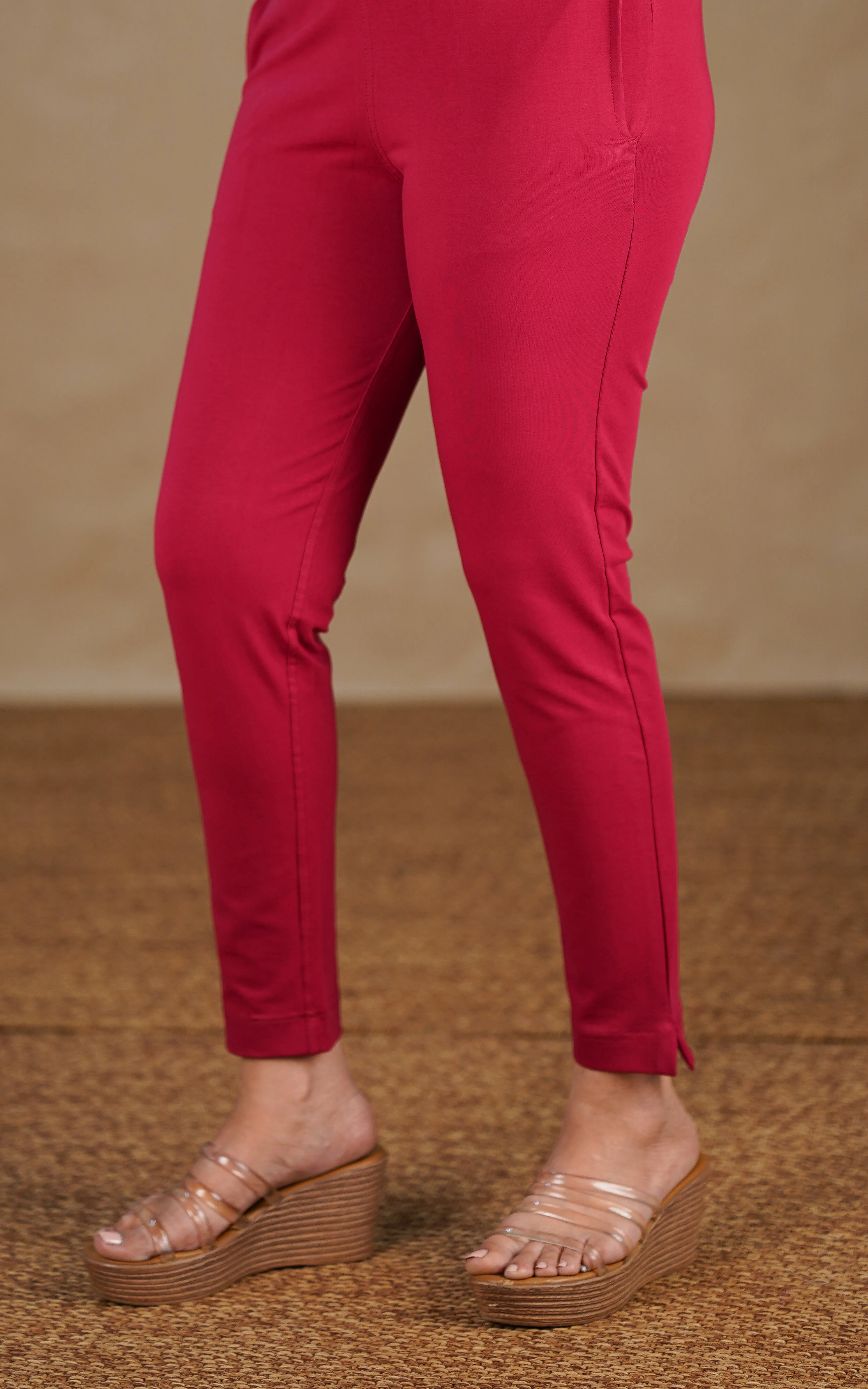 Straight Fit Stretchable Pant Maroon